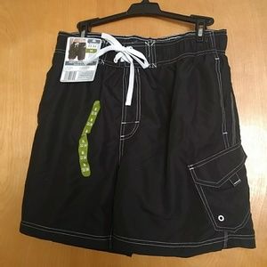 Mens black swim trunks size medium (32-34) new!